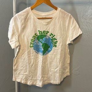 Earth day women’s tee